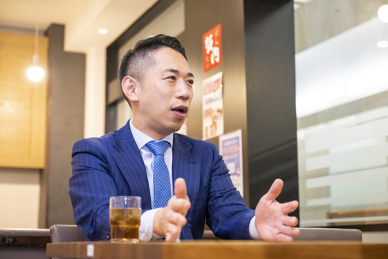 ■銀行、コンサル、そして現場へ。家業を継ぐ気がなかった2代目の決断
